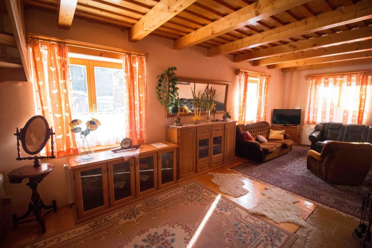 Penzion HACIENDA Liptovská Osada Zimmer foto